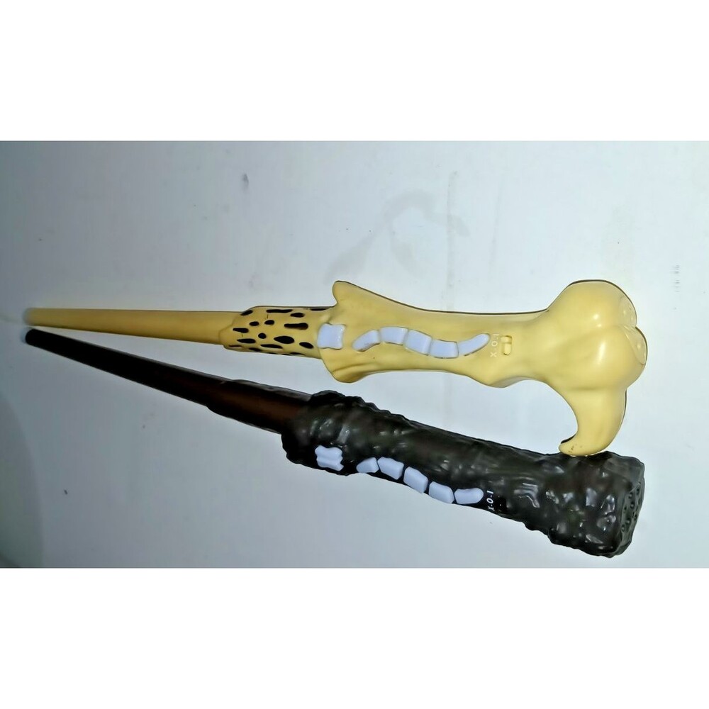 2 Harry Potter Magic Wizard Training Wand Jakks Lord Voldemort & Dumbledore